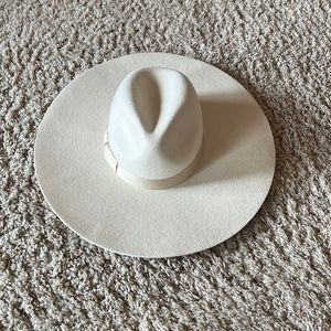 Lack of color white hat